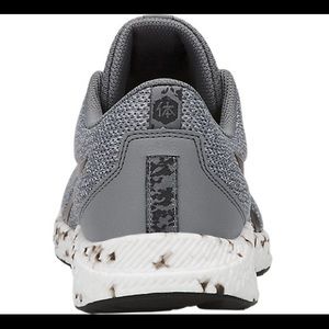 ASICS MEN'S HYPERGEL-YU RUNNING SHOES 1021A065